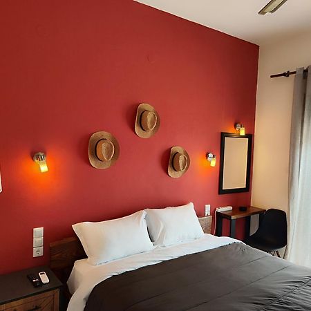 Poseidon Rooms カラ・ネラ エクステリア 写真